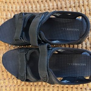 Merrill Via Sandals Ebony Black Size 10